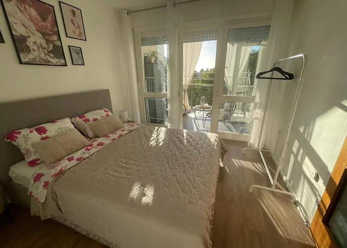 Iva Apartment *