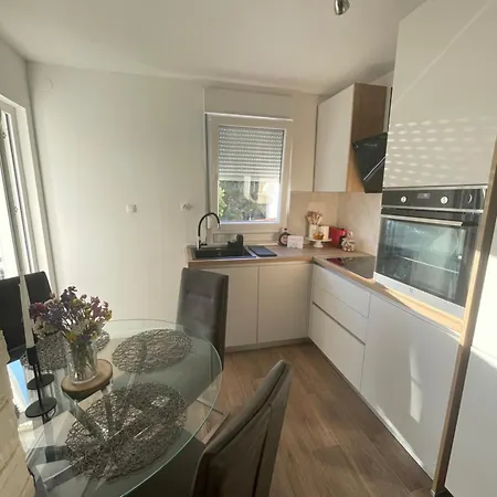 Iva Appartement Zadar